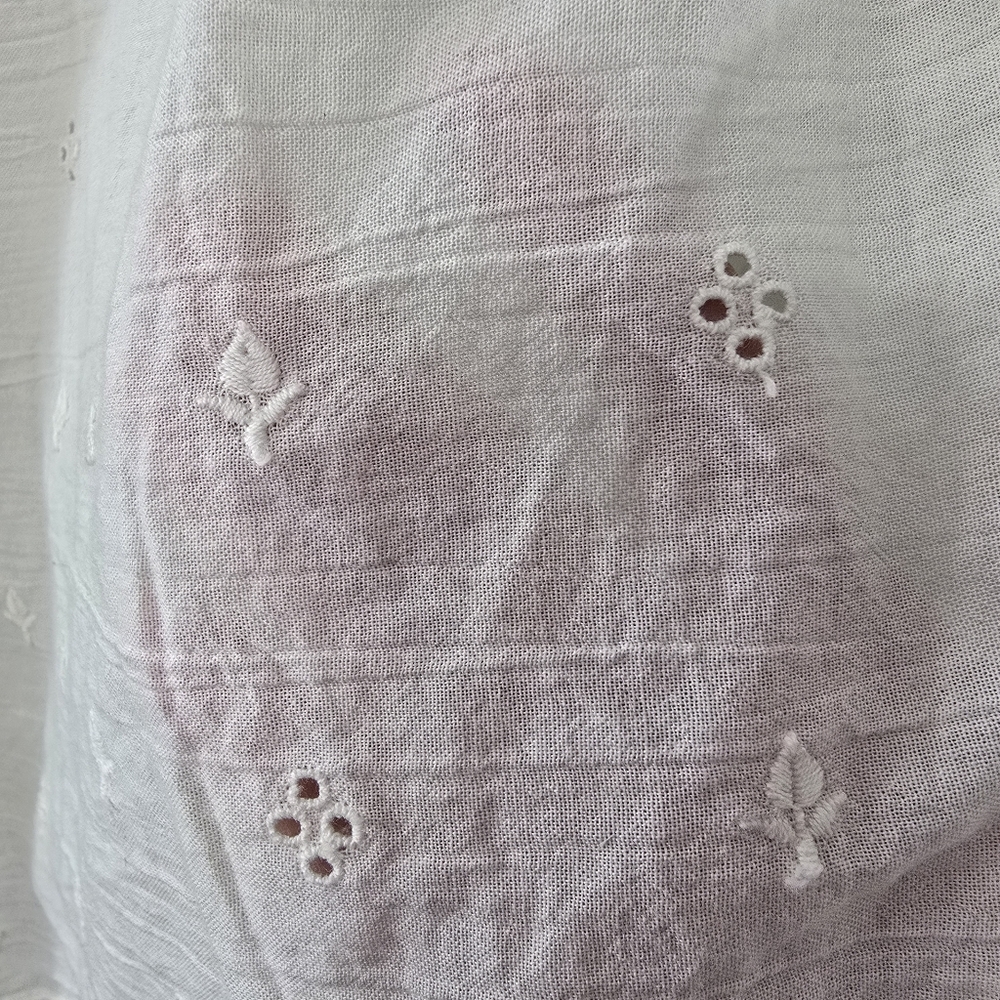 Sundance Embroidered Eyelet Blouse Peter Pan Collar Half Button Long Sleeve M - Picture 3 of 12